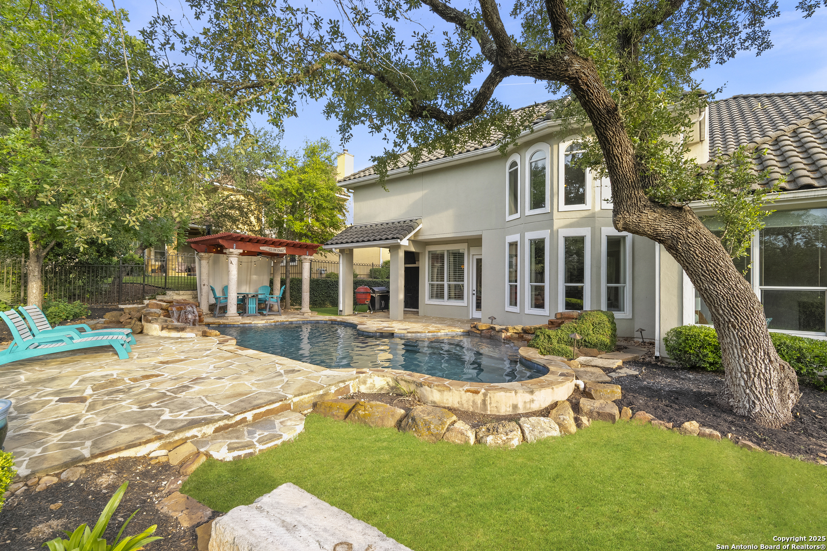 7414 Hovingham
