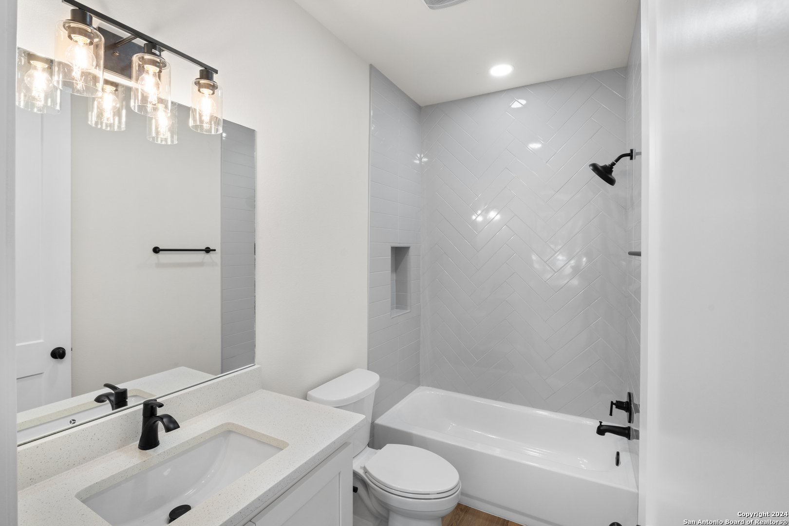 860 Rayner Ranch Blvd