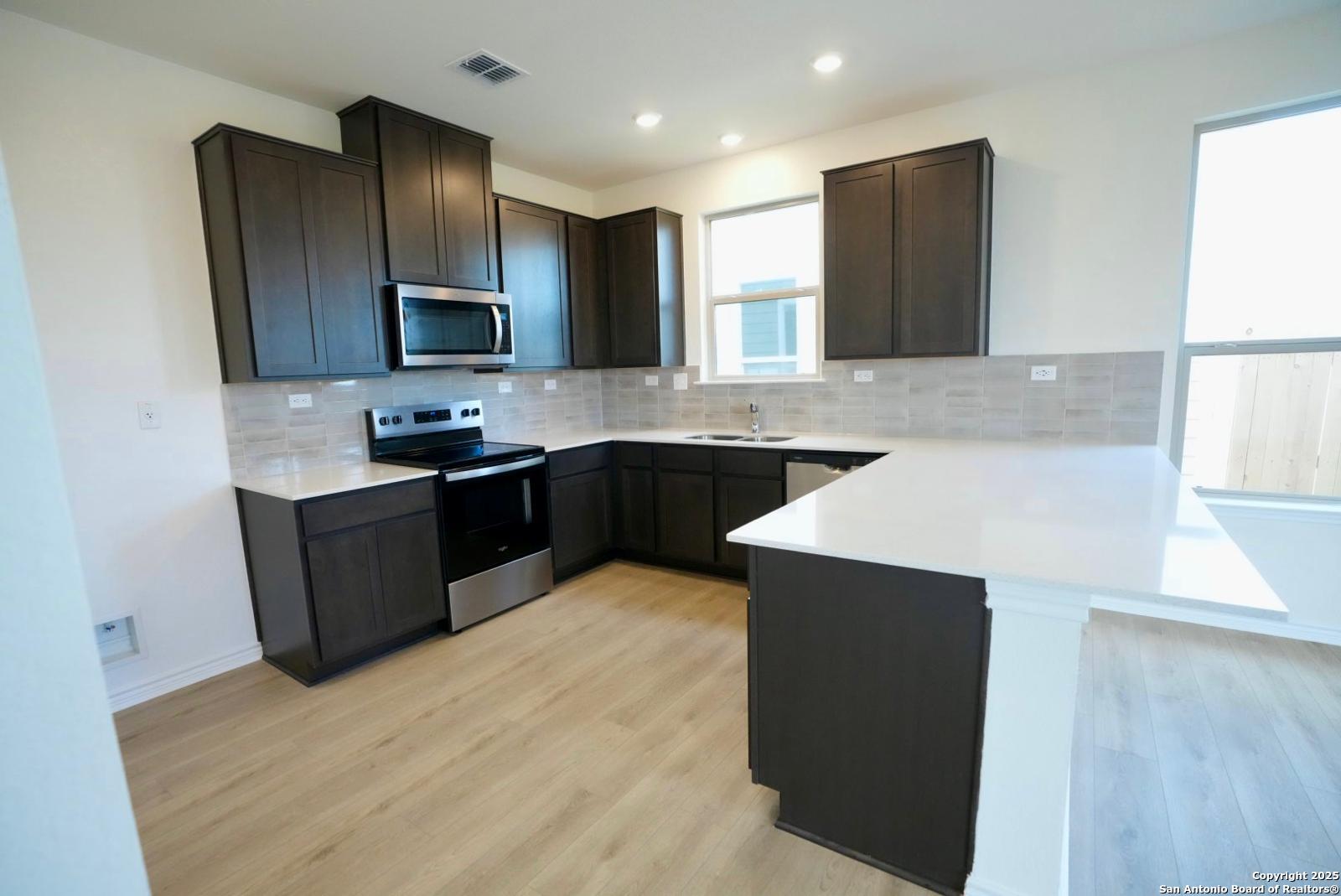 7746 Canyon Wren Park