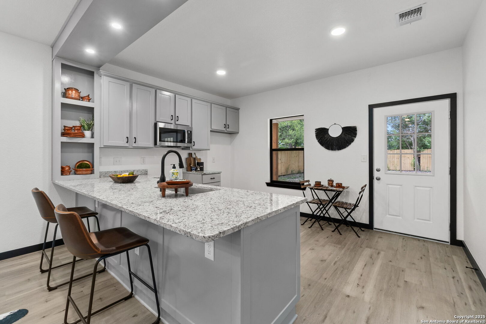 2638 Menchaca