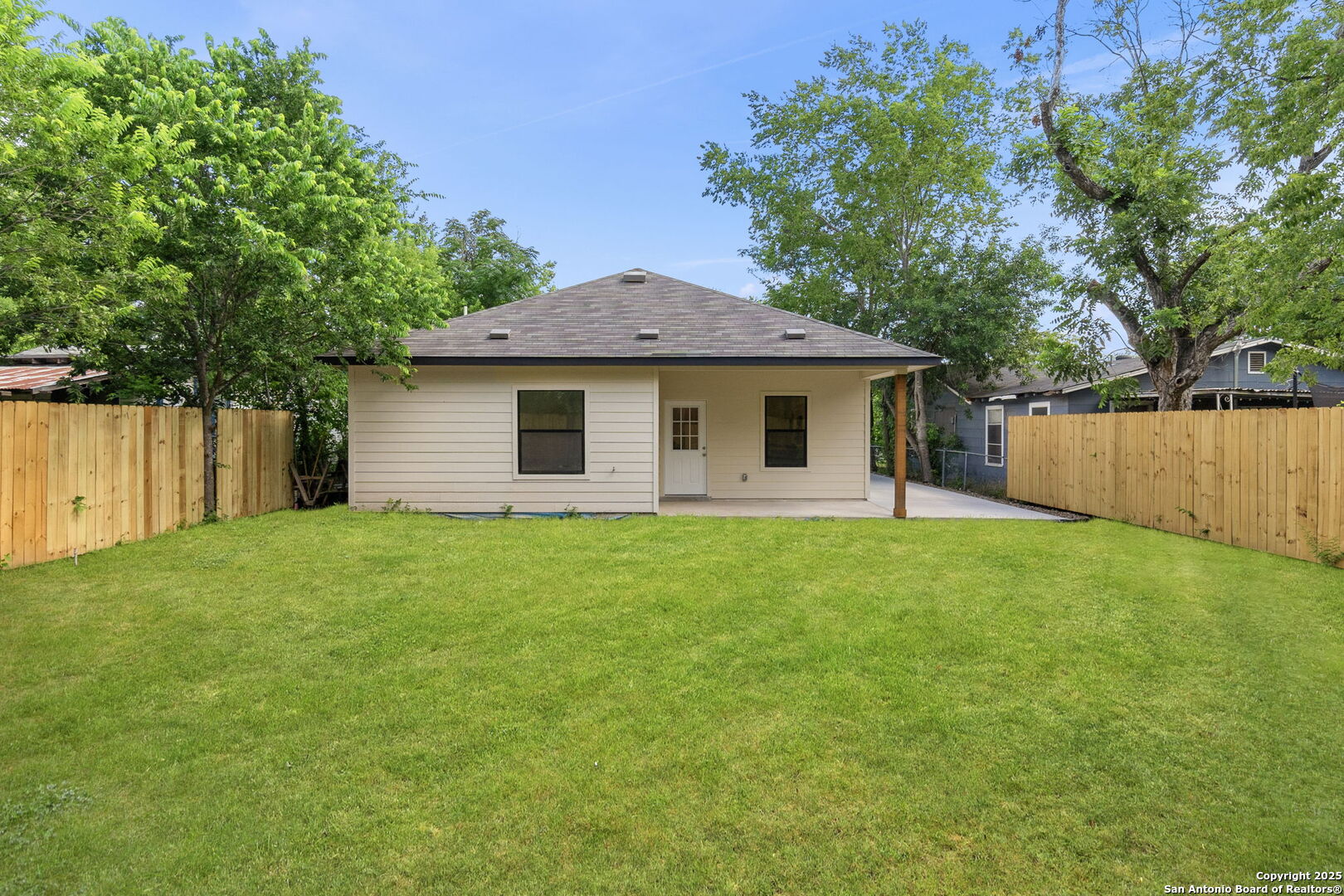 2638 Menchaca