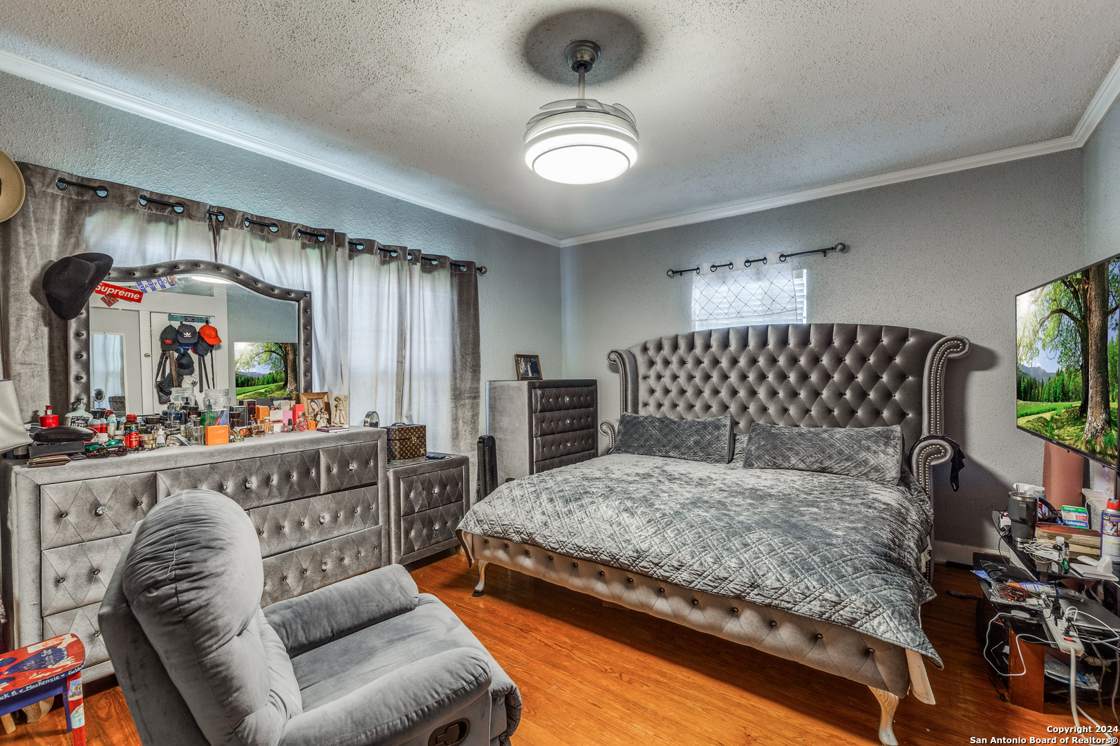 1002 LEE HALL