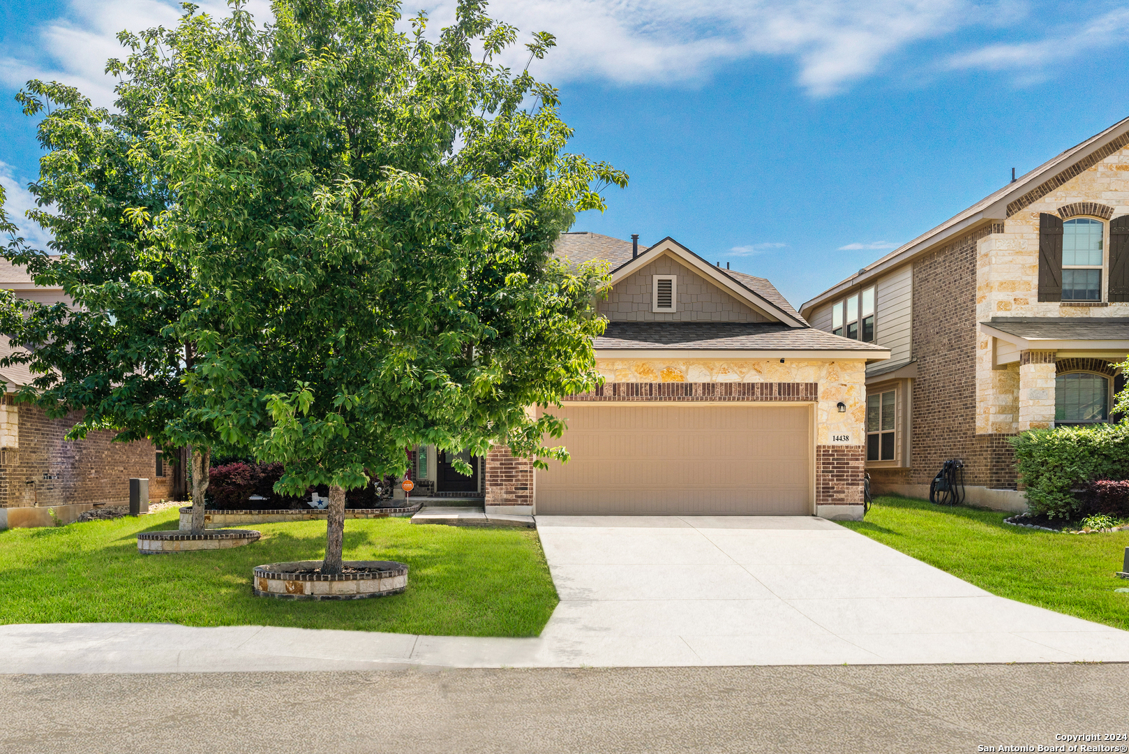 14438 PALOMINO Pl