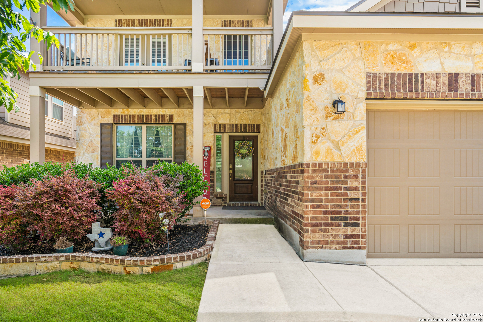 14438 PALOMINO Pl