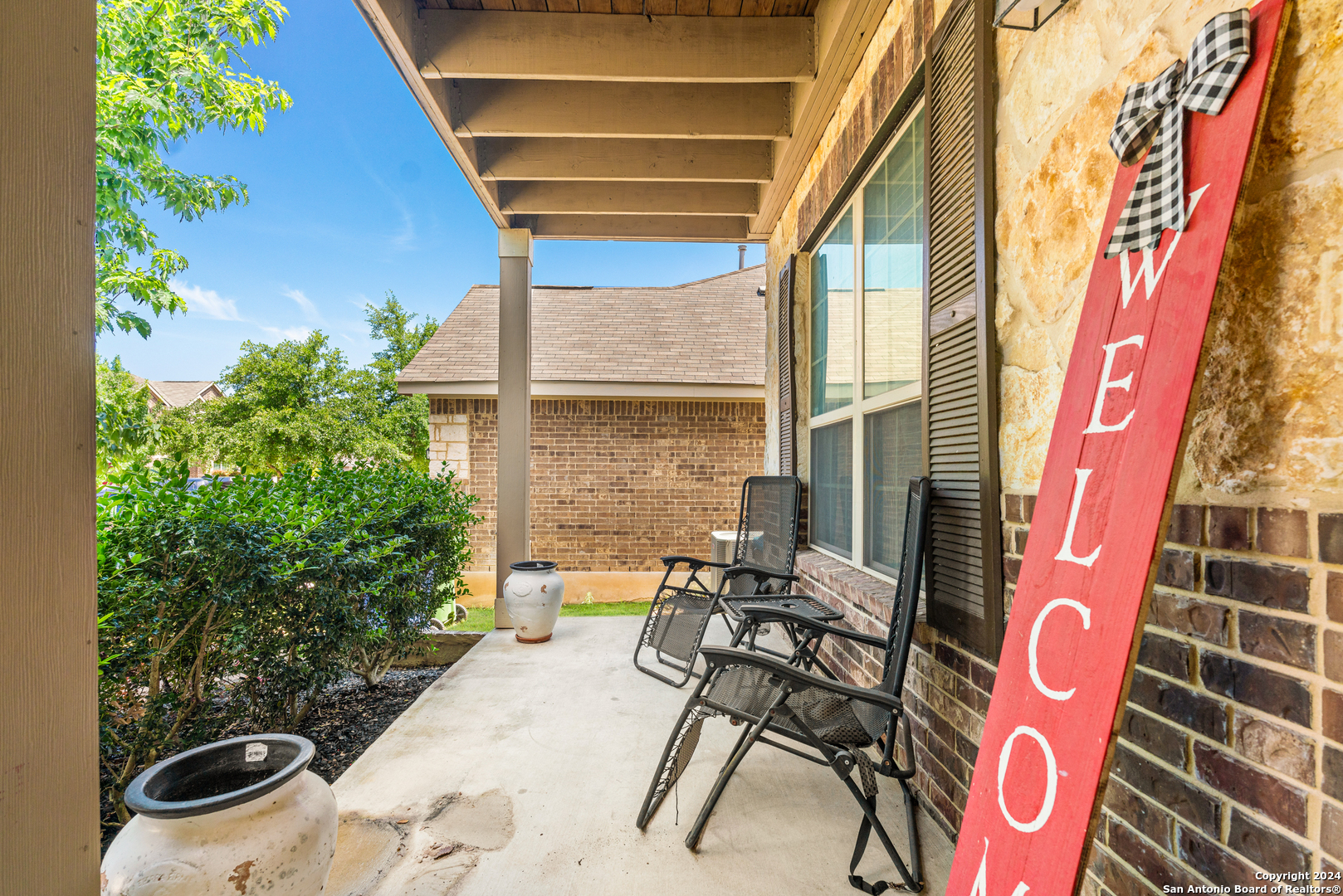 14438 PALOMINO Pl