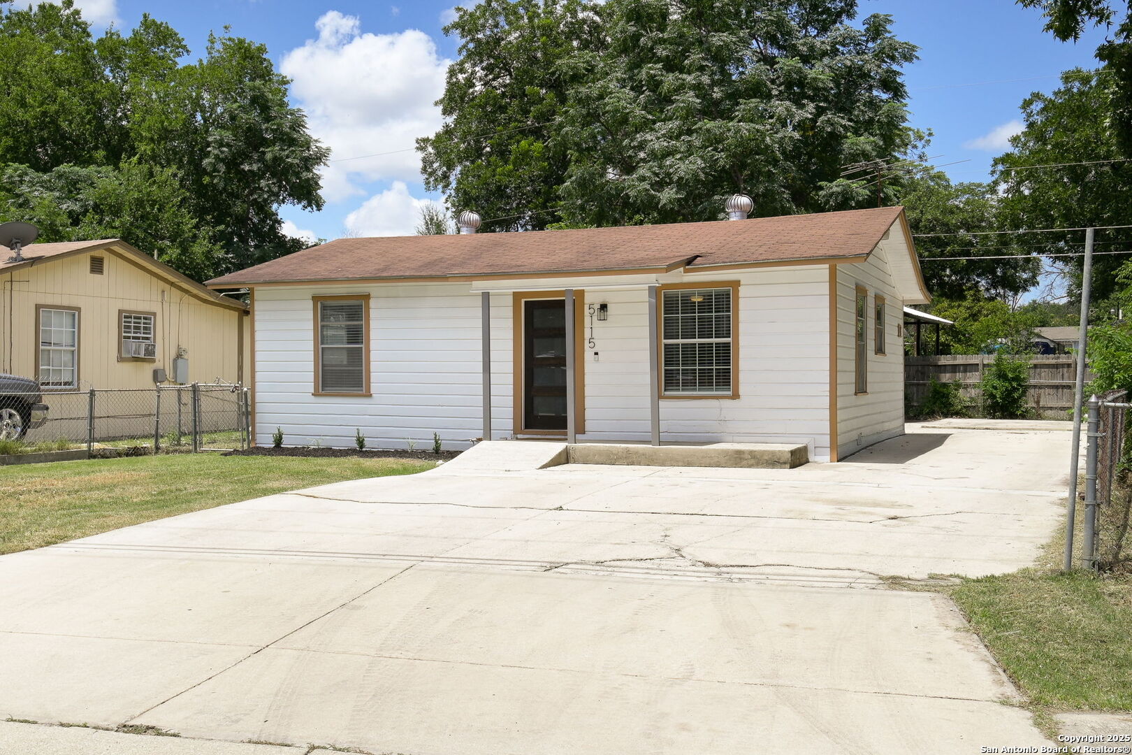 5115 Quintard