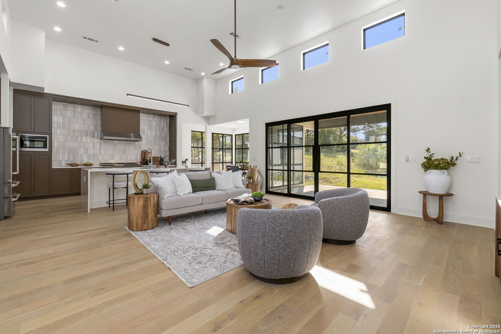 9847 Midsomer Pl