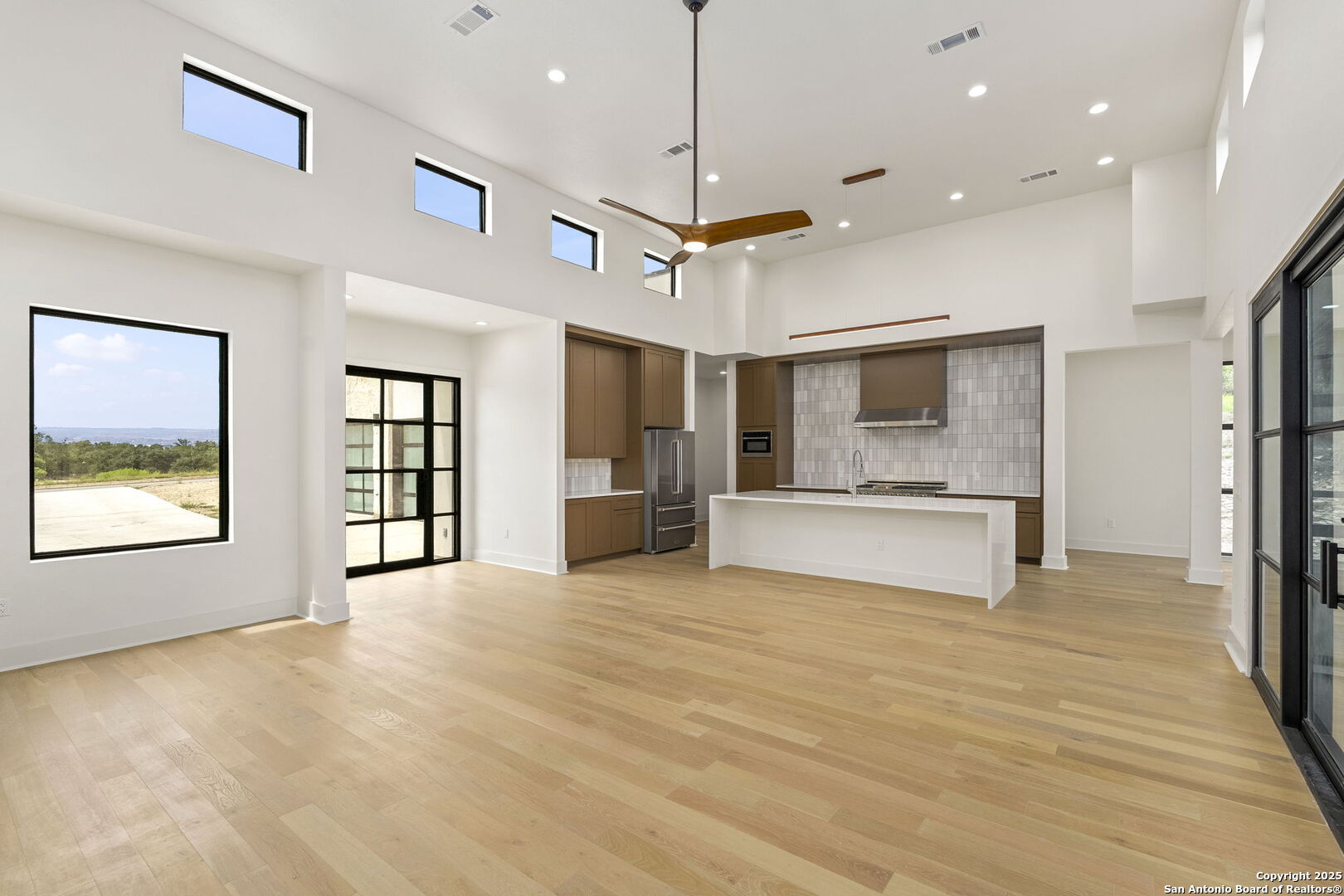 9847 Midsomer Pl