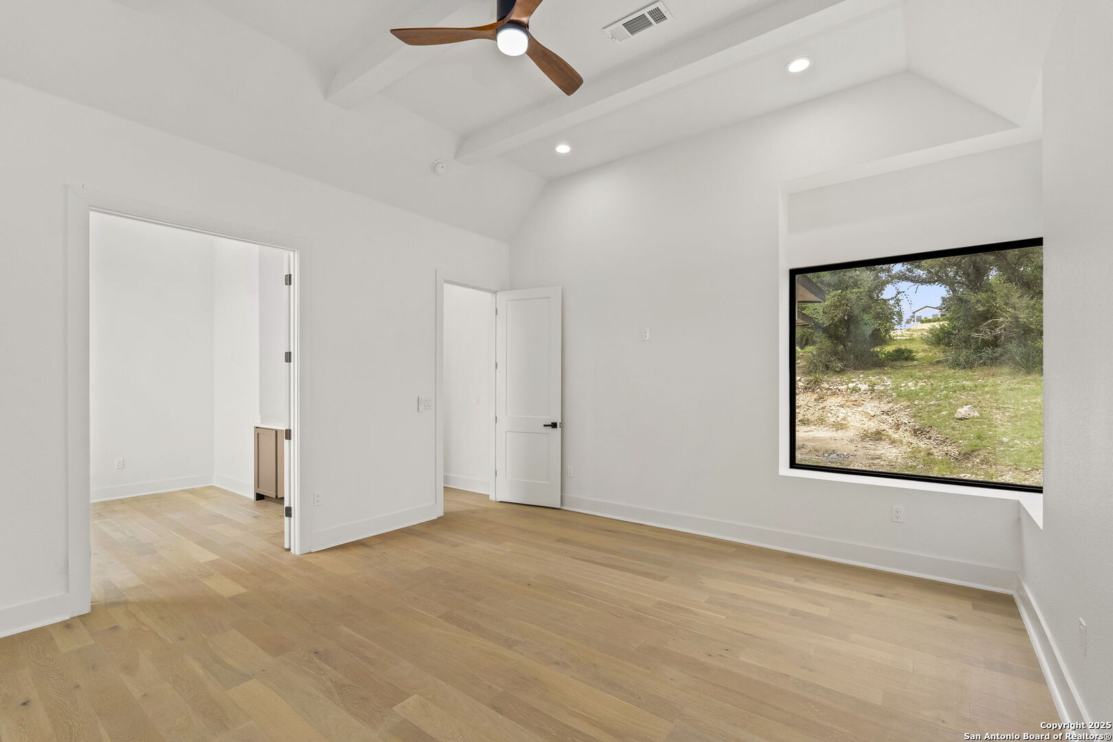 9847 Midsomer Pl