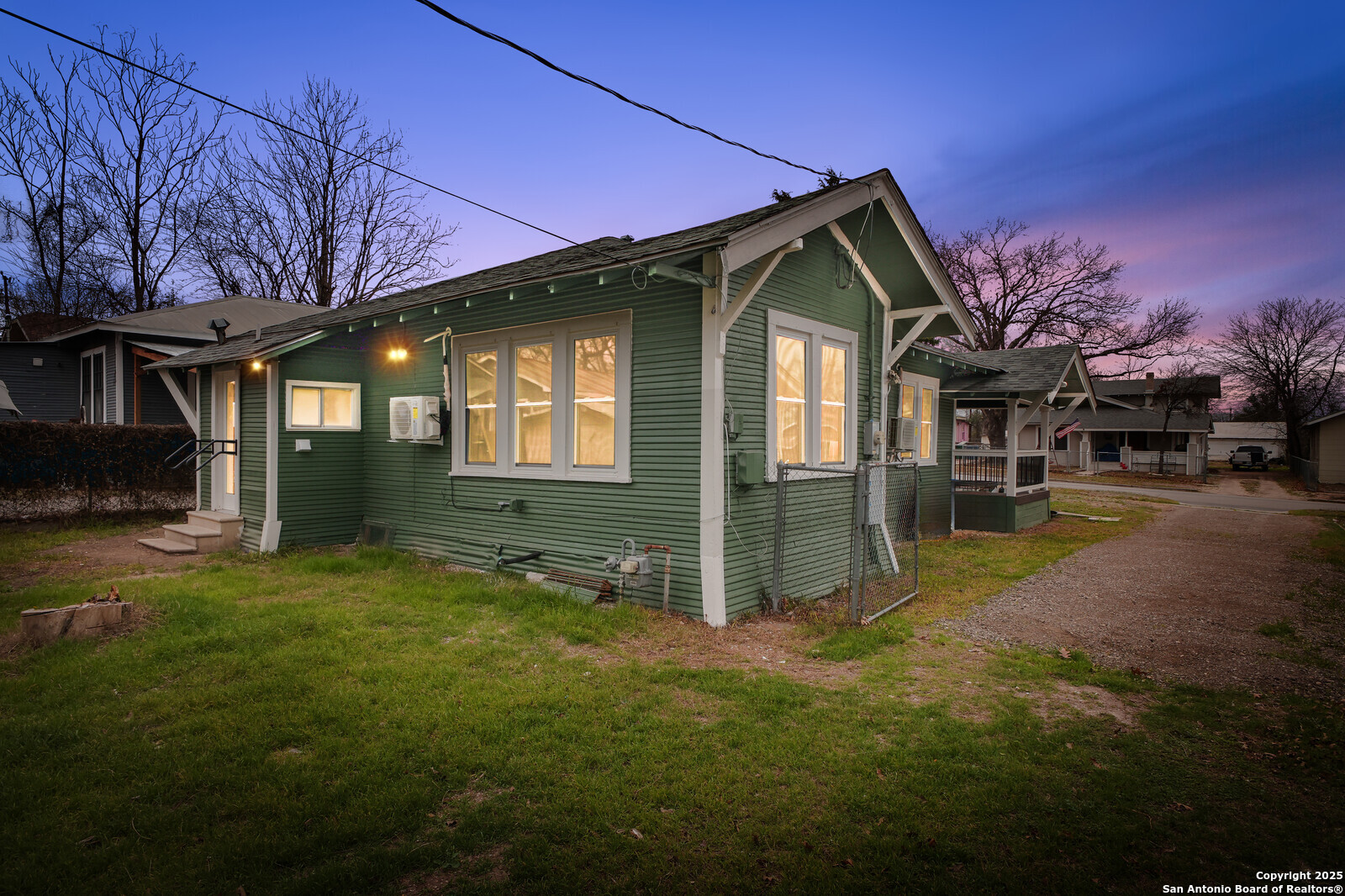 1214 E DREXEL AVE