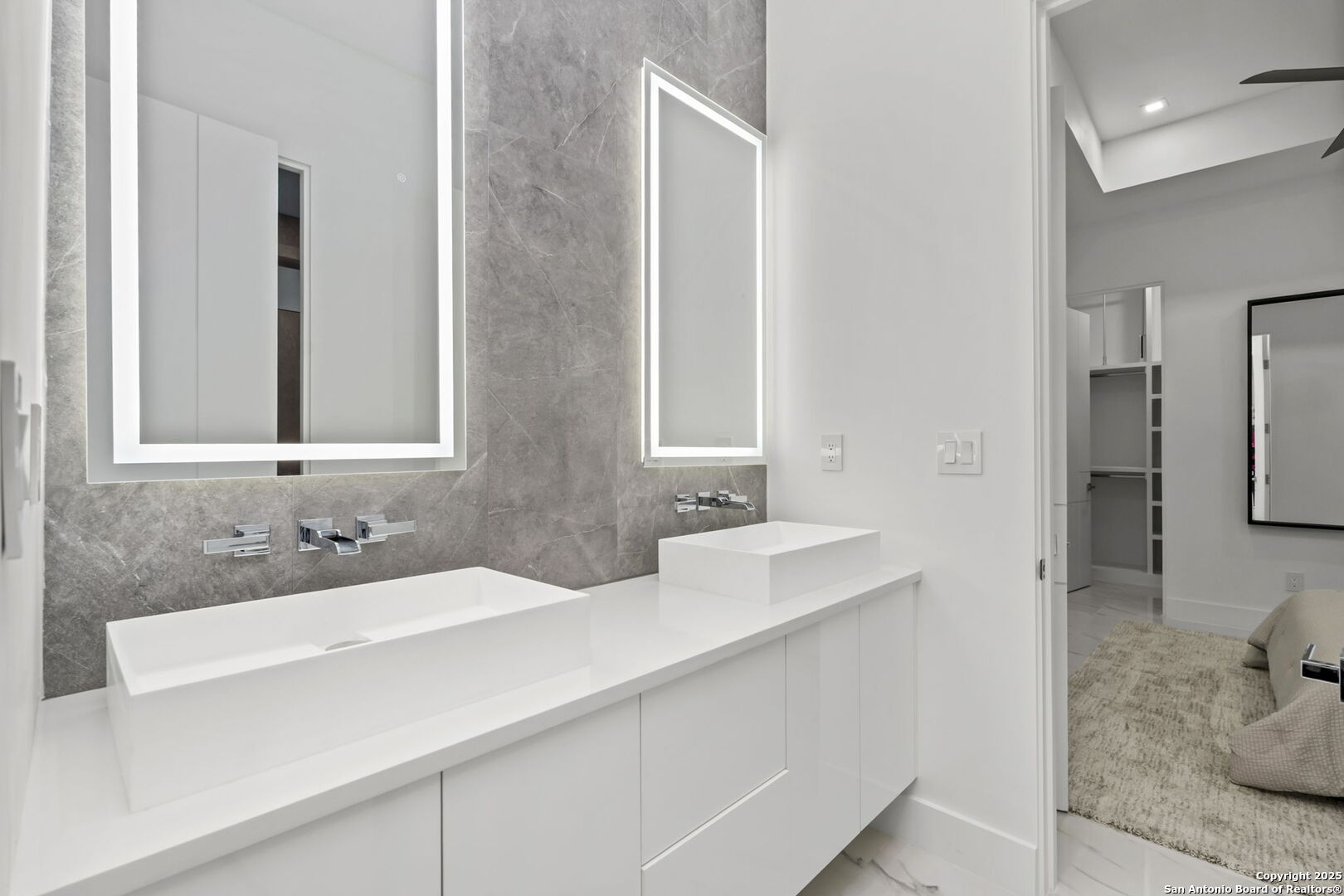 23611 Messina Cyn