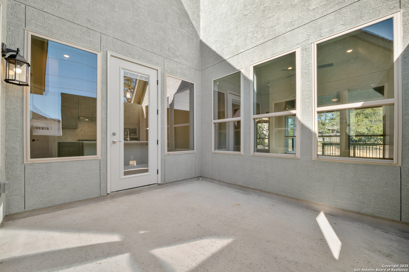 2986 McKinnie Park