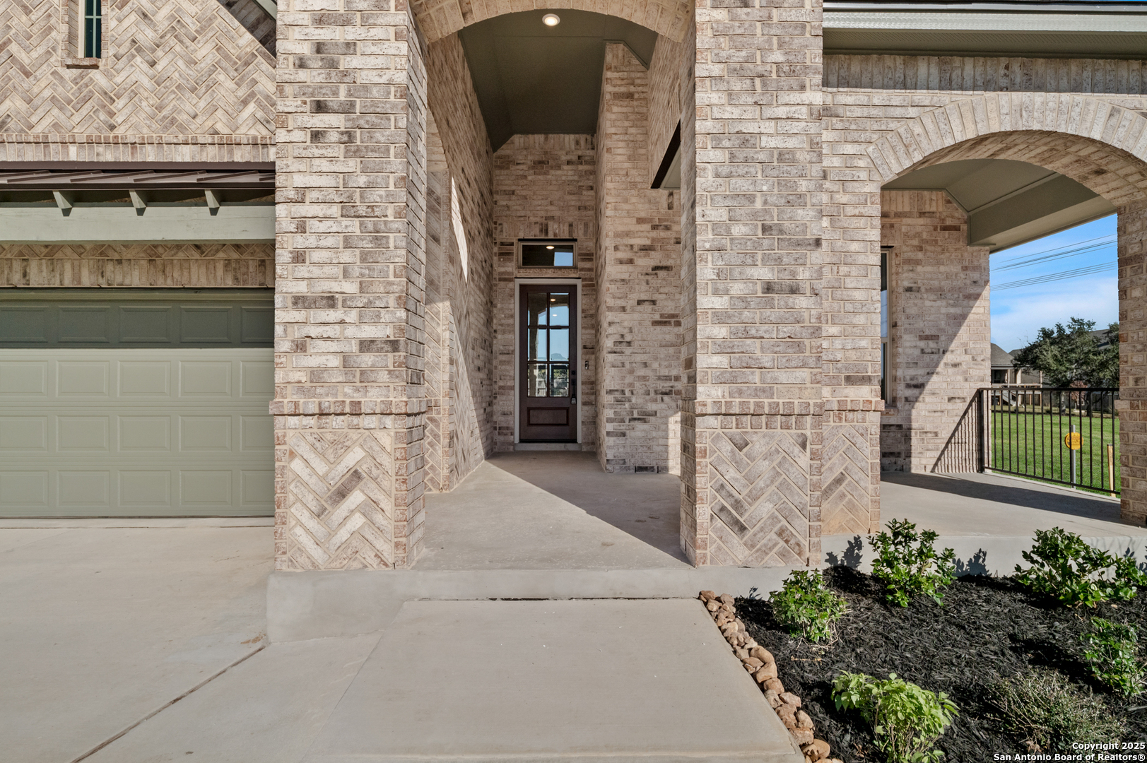 2986 McKinnie Park