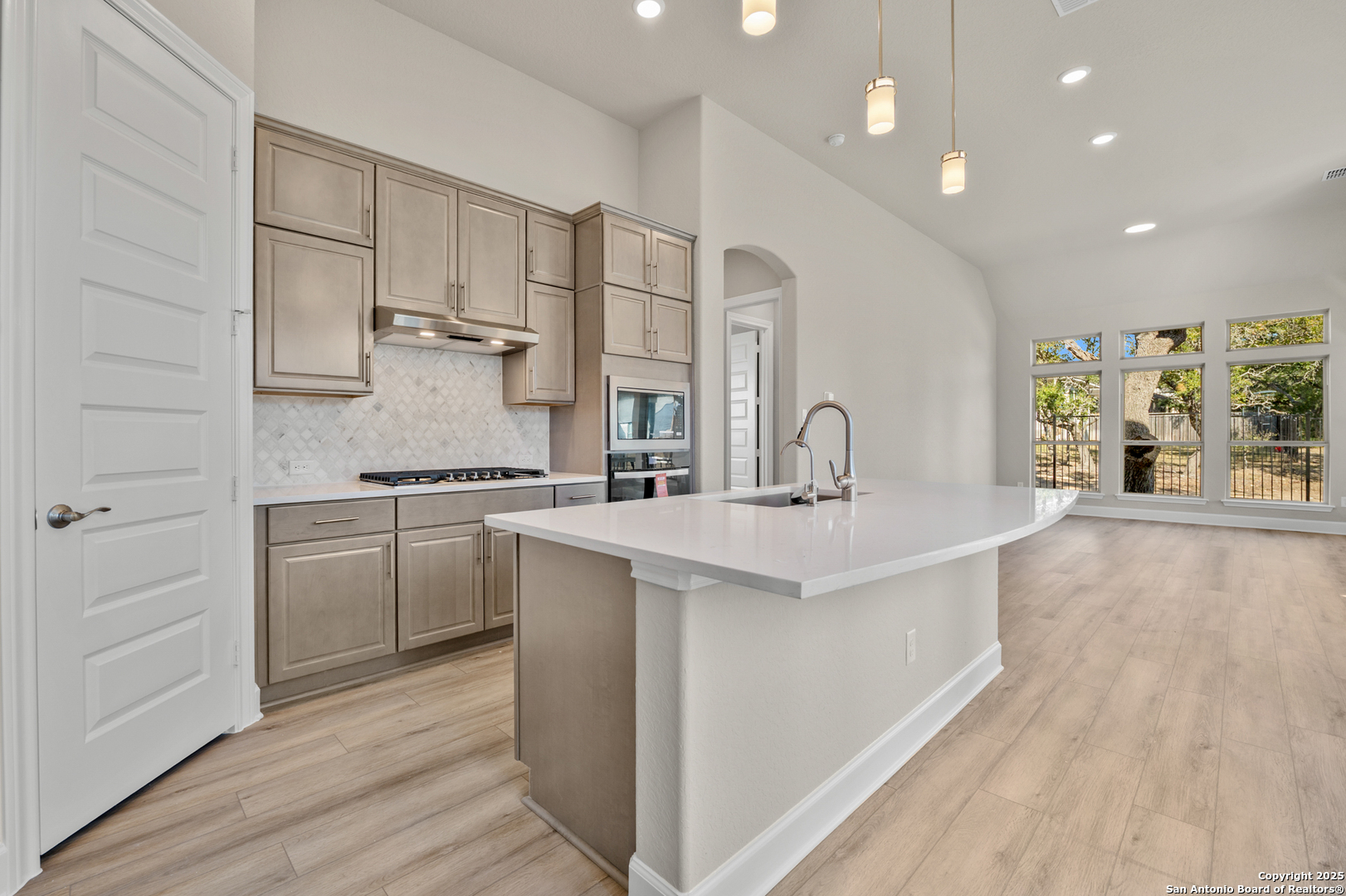 2986 McKinnie Park