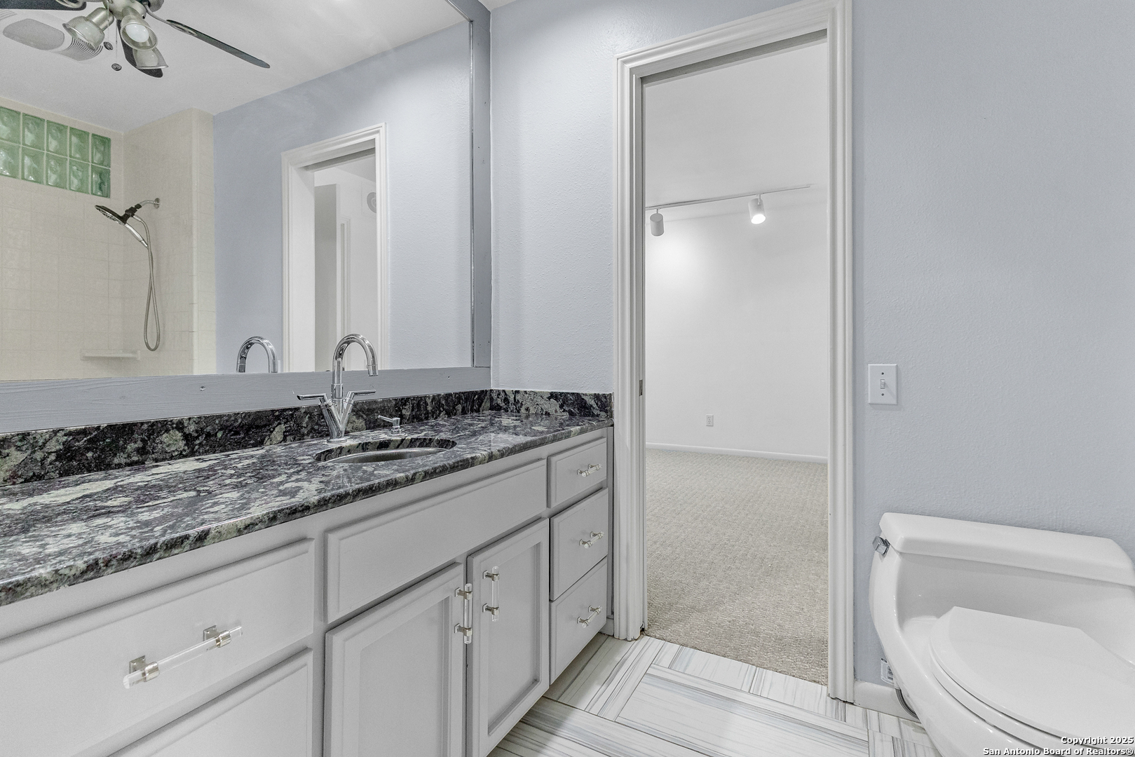 3809 Overlake