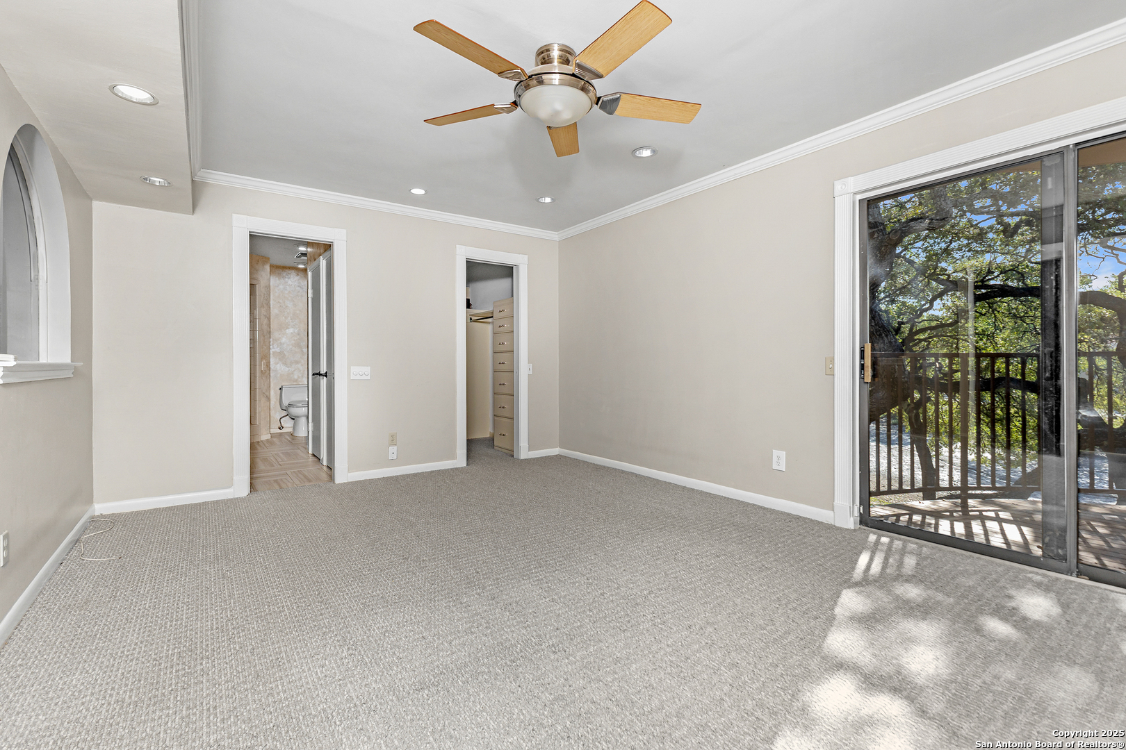 3809 Overlake