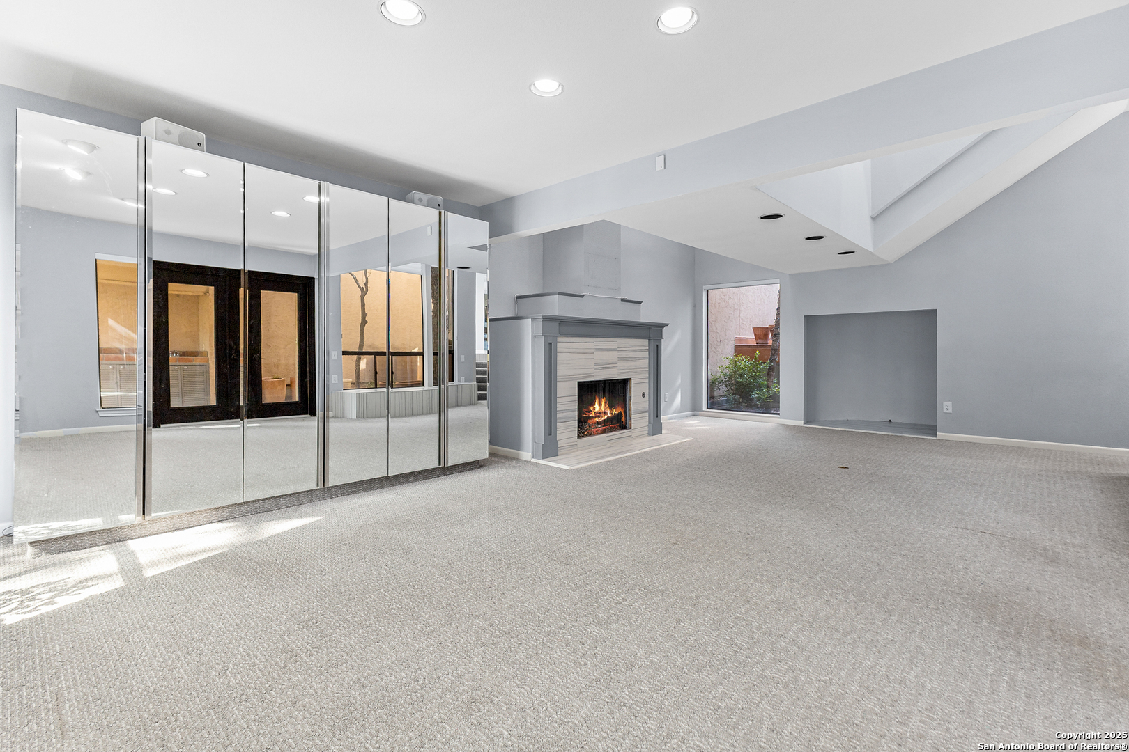3809 Overlake