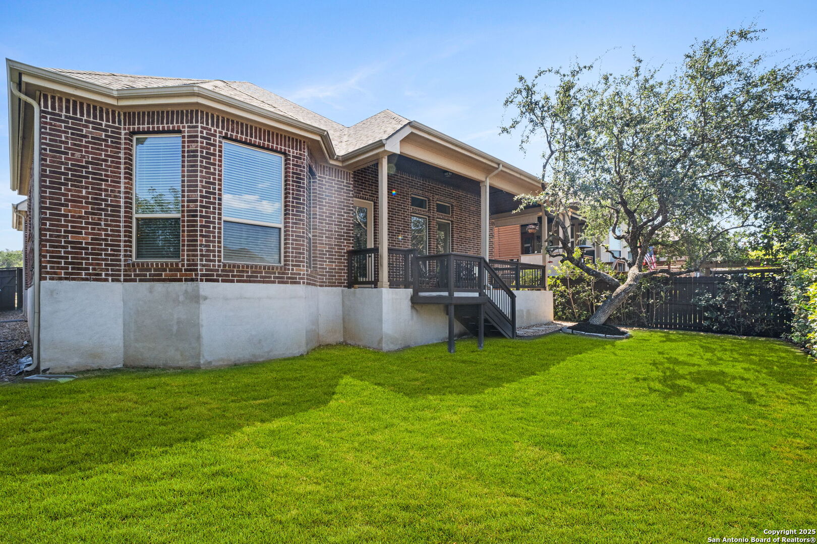 23213 Emerald Pass
