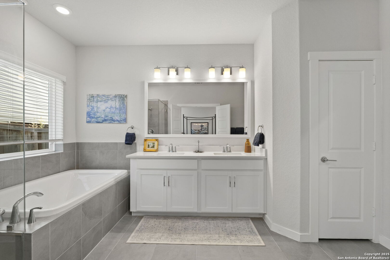 5843 Whitby UNIT 44