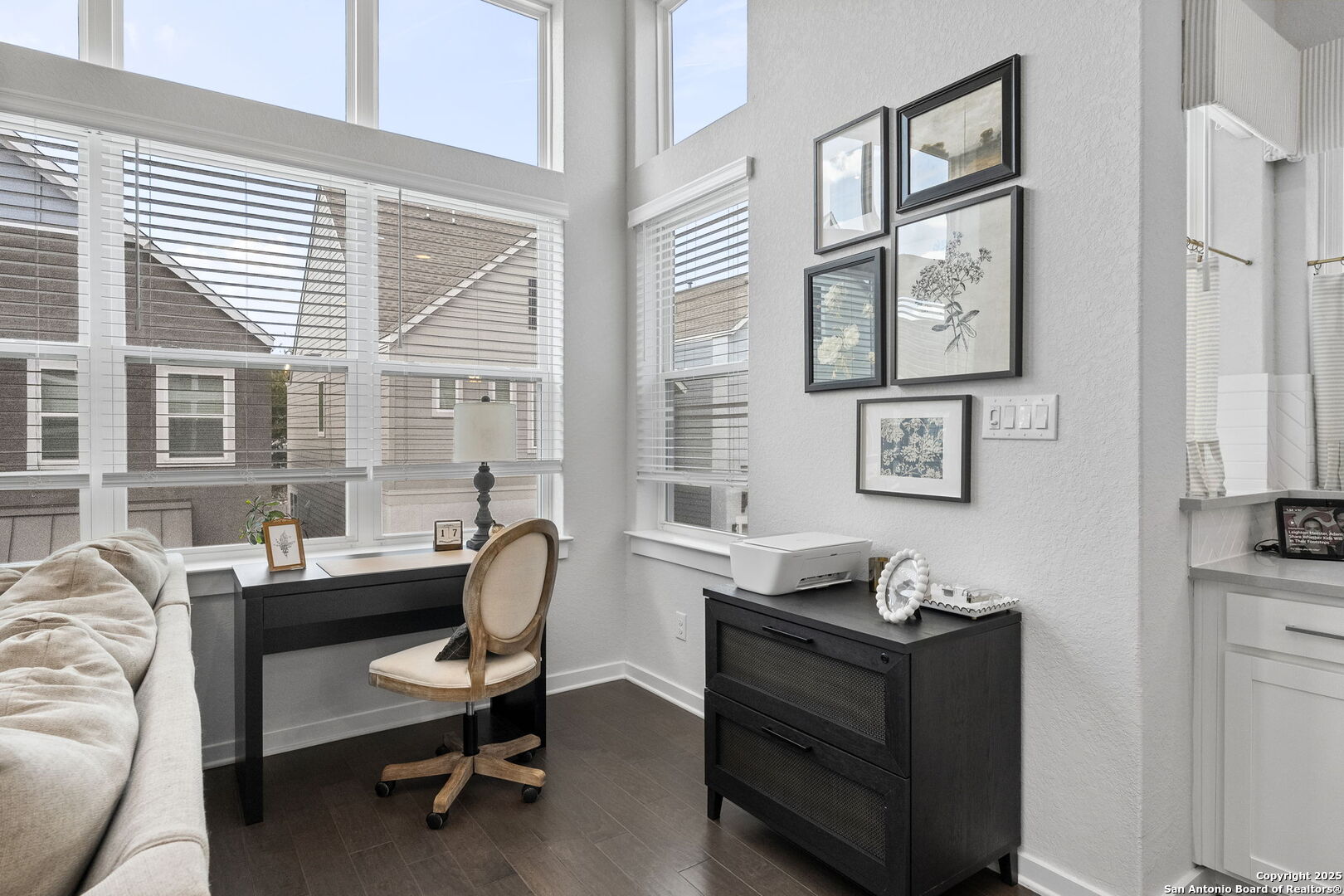 5843 Whitby UNIT 44