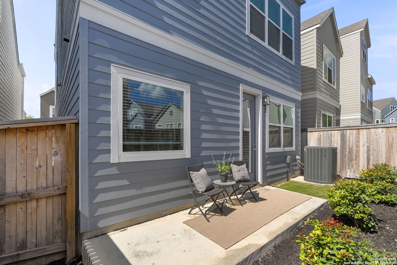 5843 Whitby UNIT 44