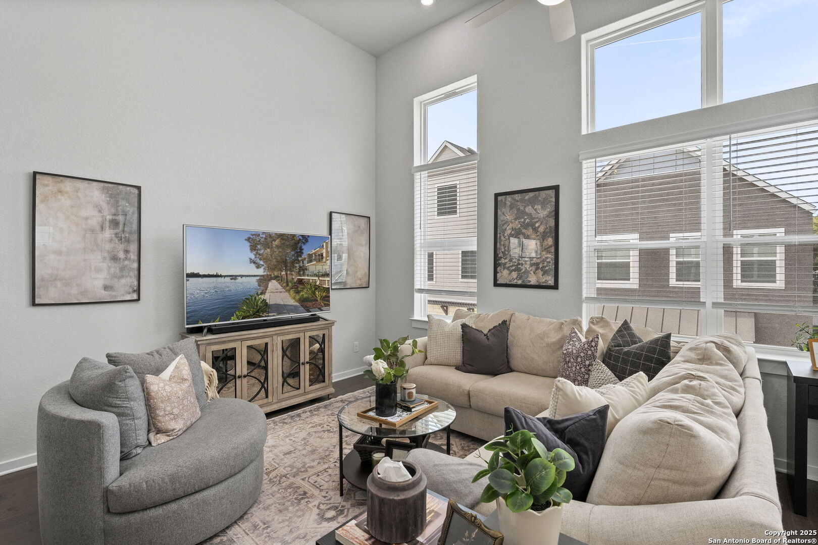 5843 Whitby UNIT 44