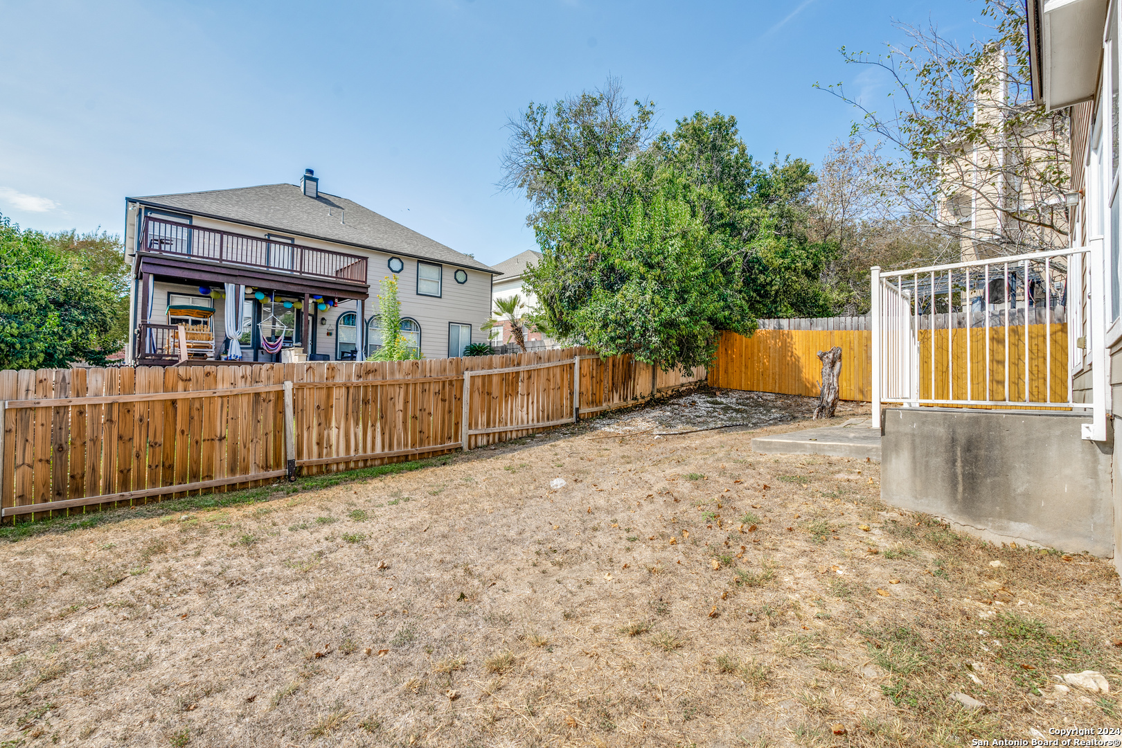 21235 VILLA VALENCIA