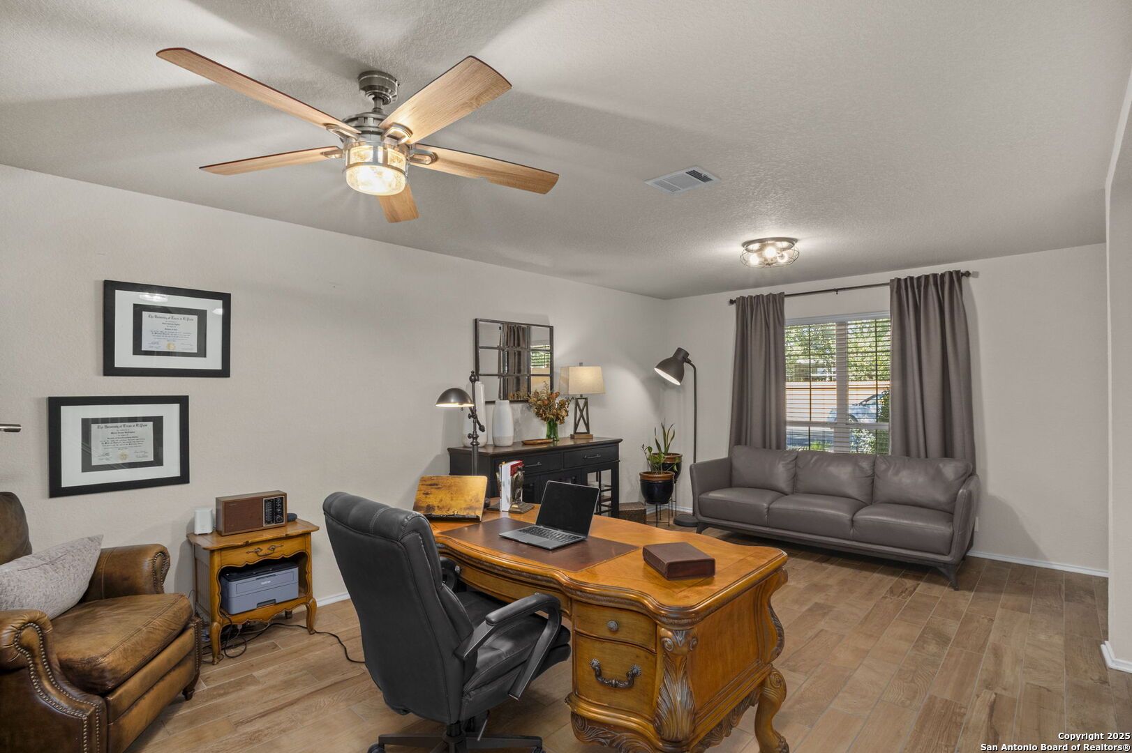 10614 Diamond Rock