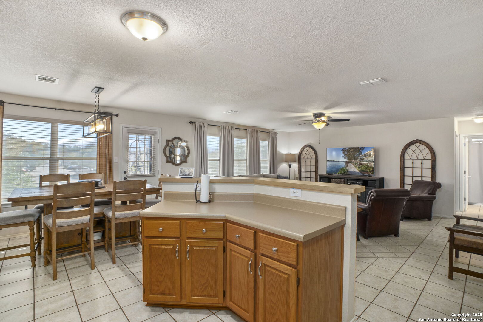 10614 Diamond Rock