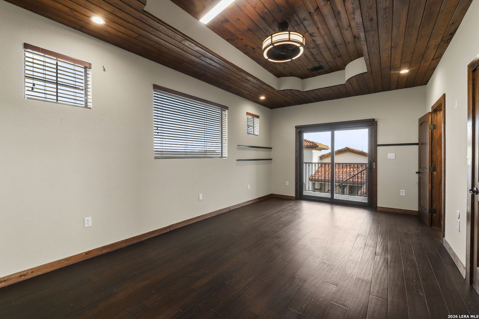 217 Saddle Wood
