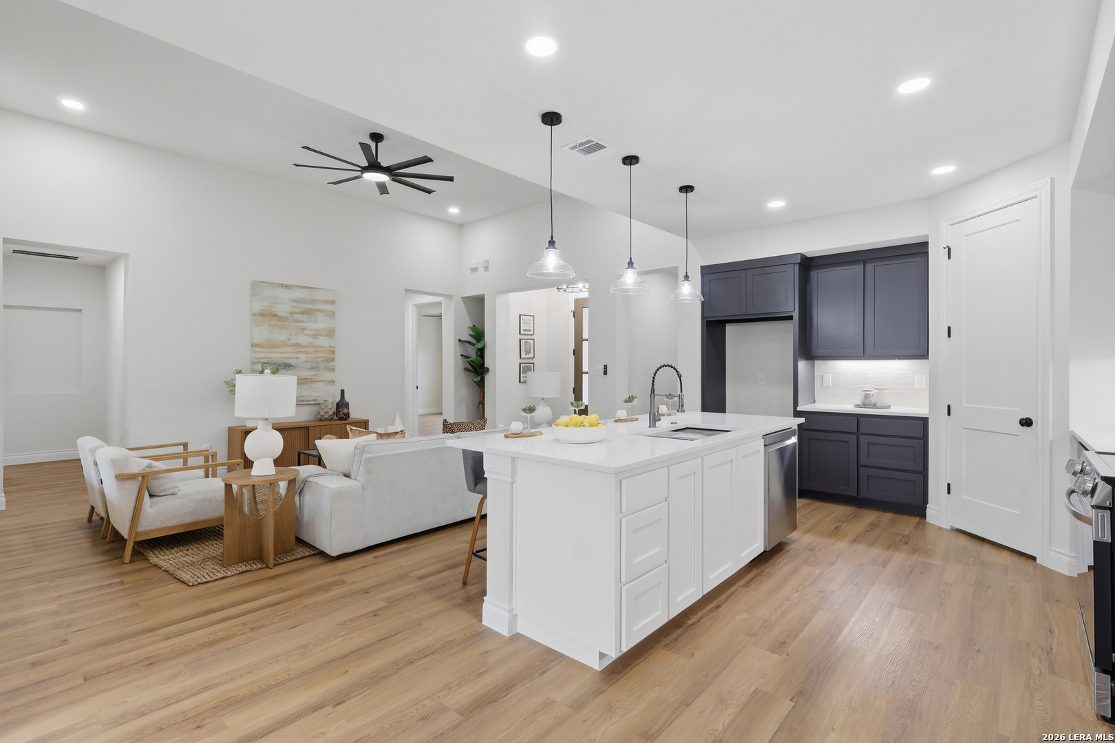 860 Rayner Ranch