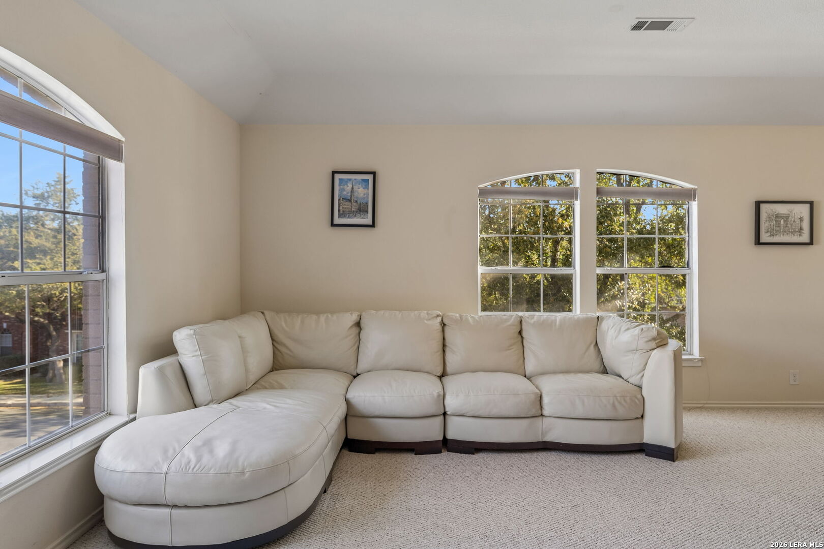 2611 ROGERS CIR
