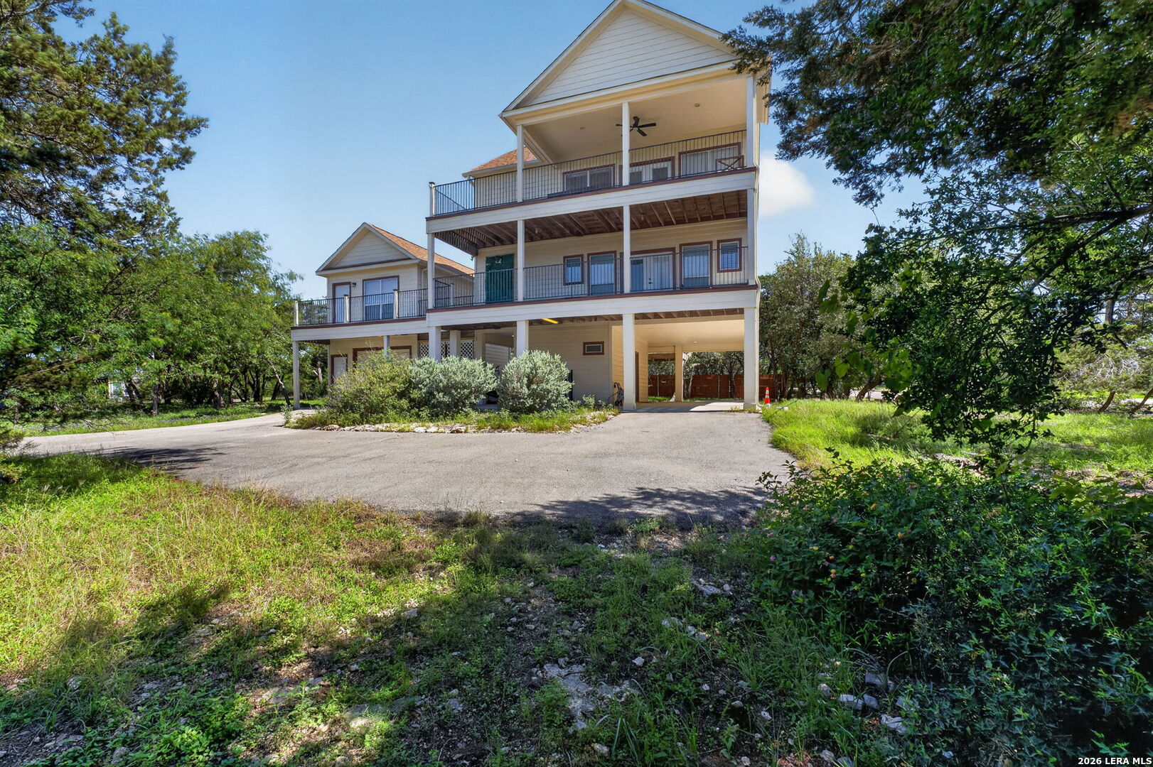 1729 SORREL CREEK DR
