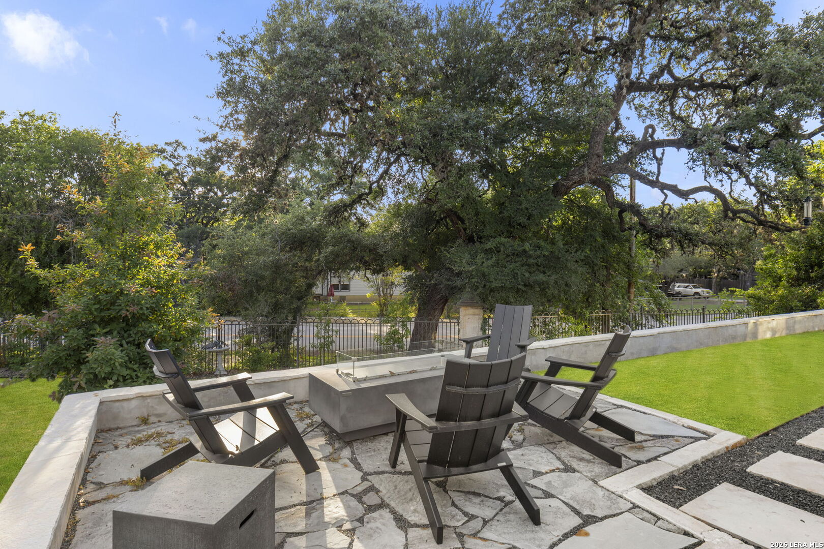 7330 Hovingham