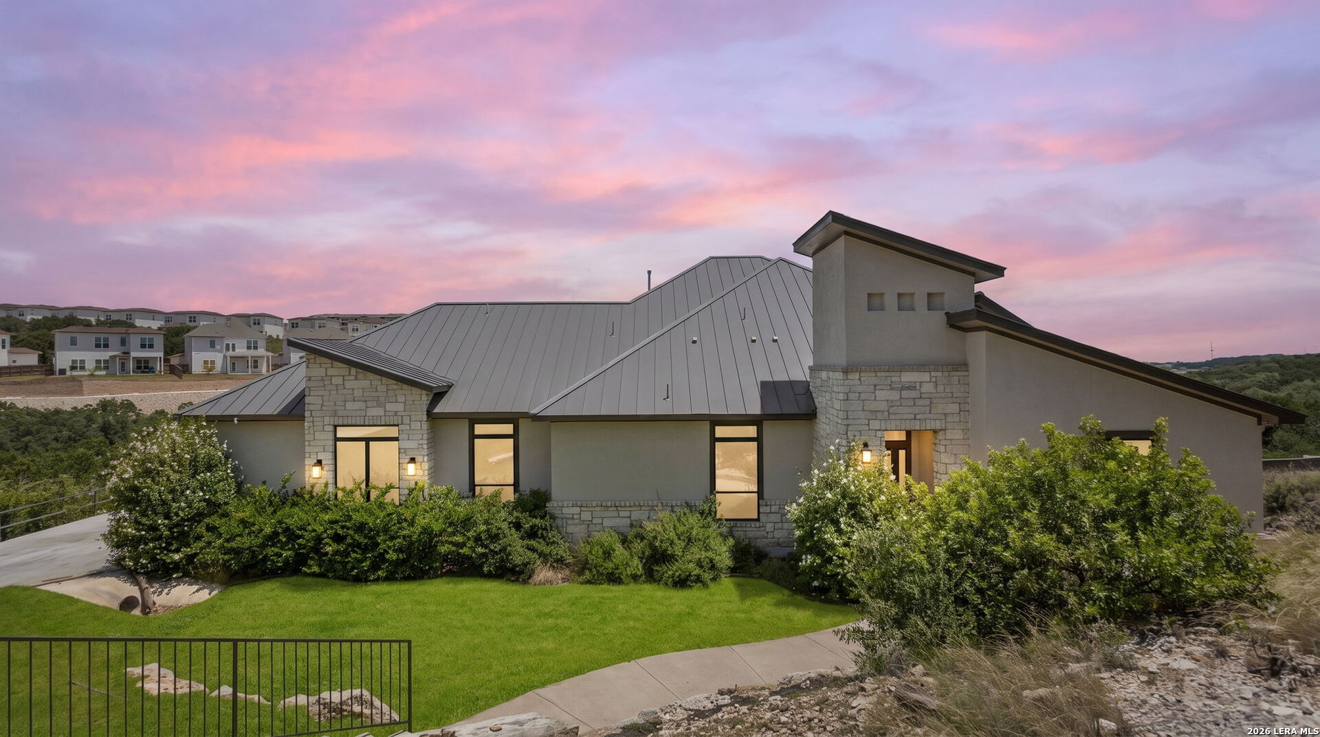 17743 Rancho Diana