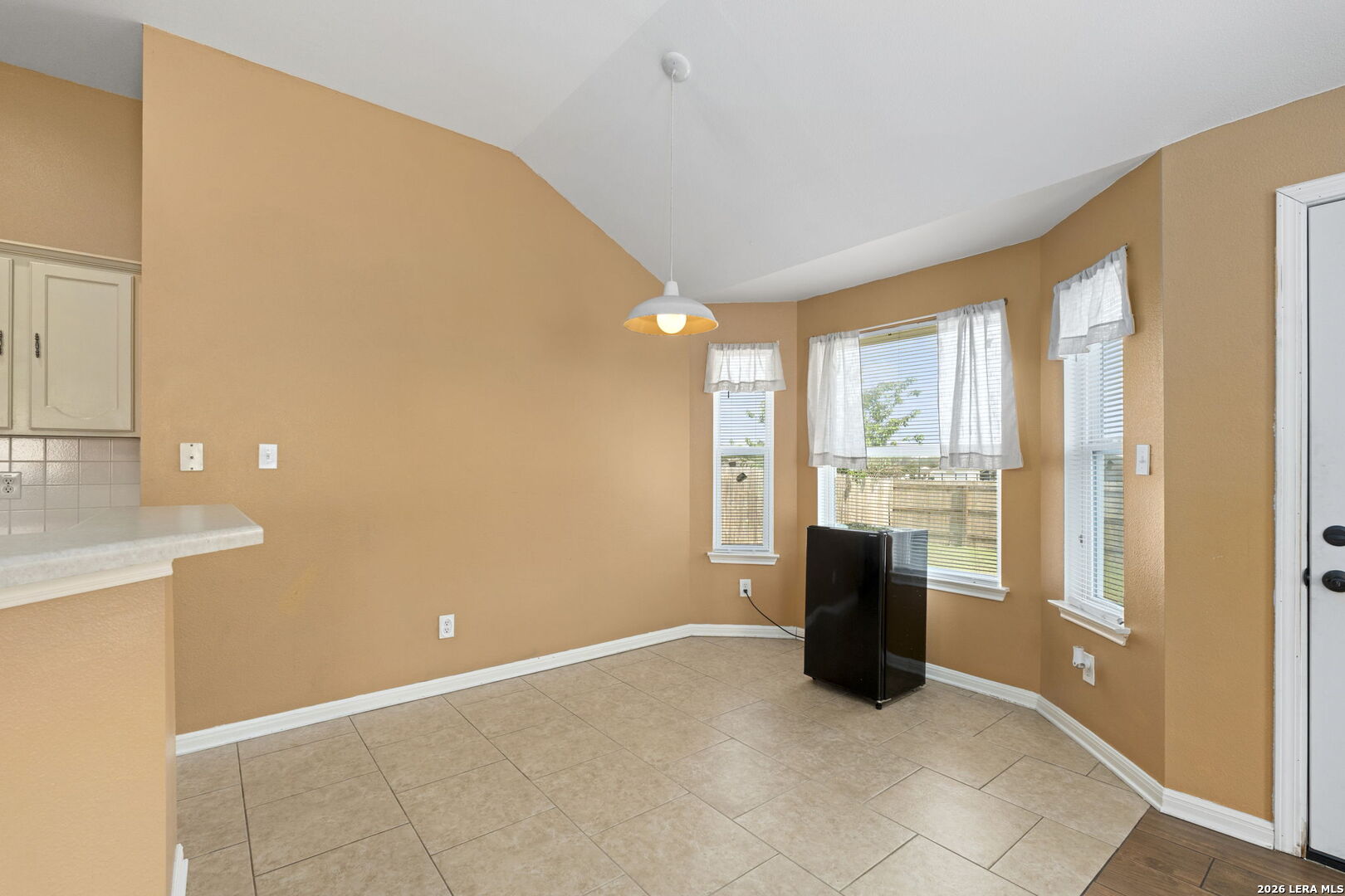 8406 CHERISSE DR