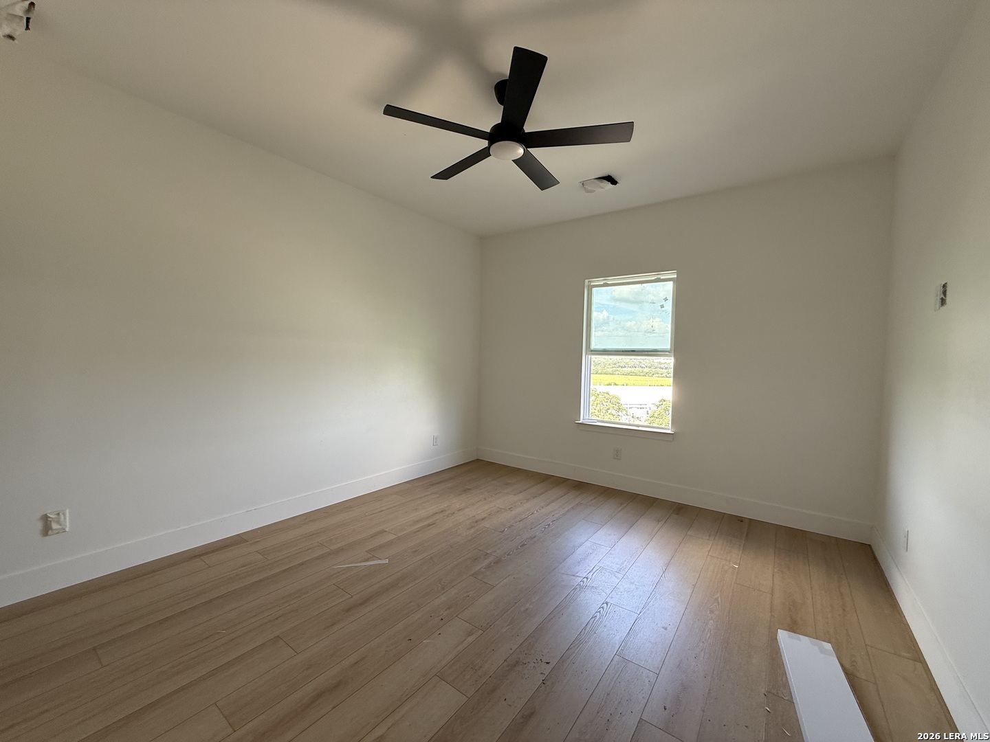 106 MAGNOLIA CIR