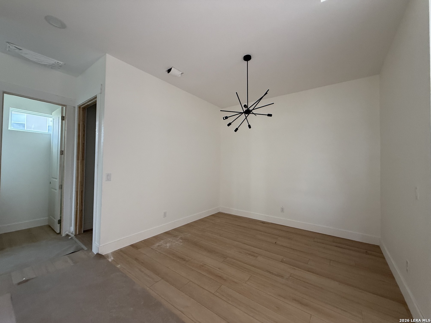 110 MAGNOLIA CIR