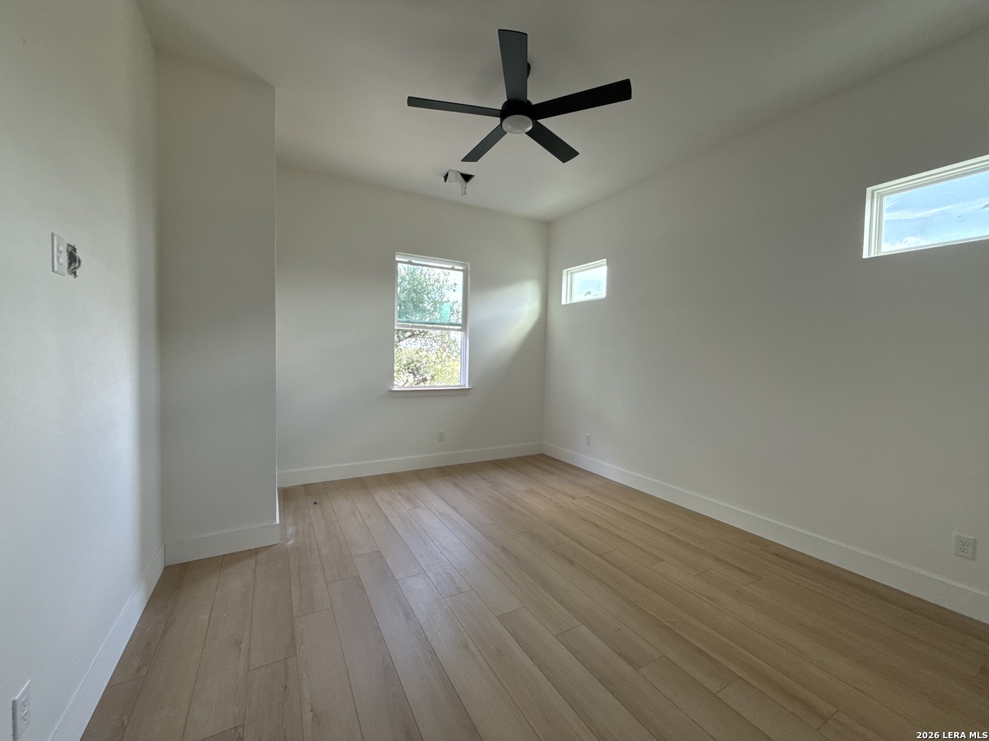 110 MAGNOLIA CIR