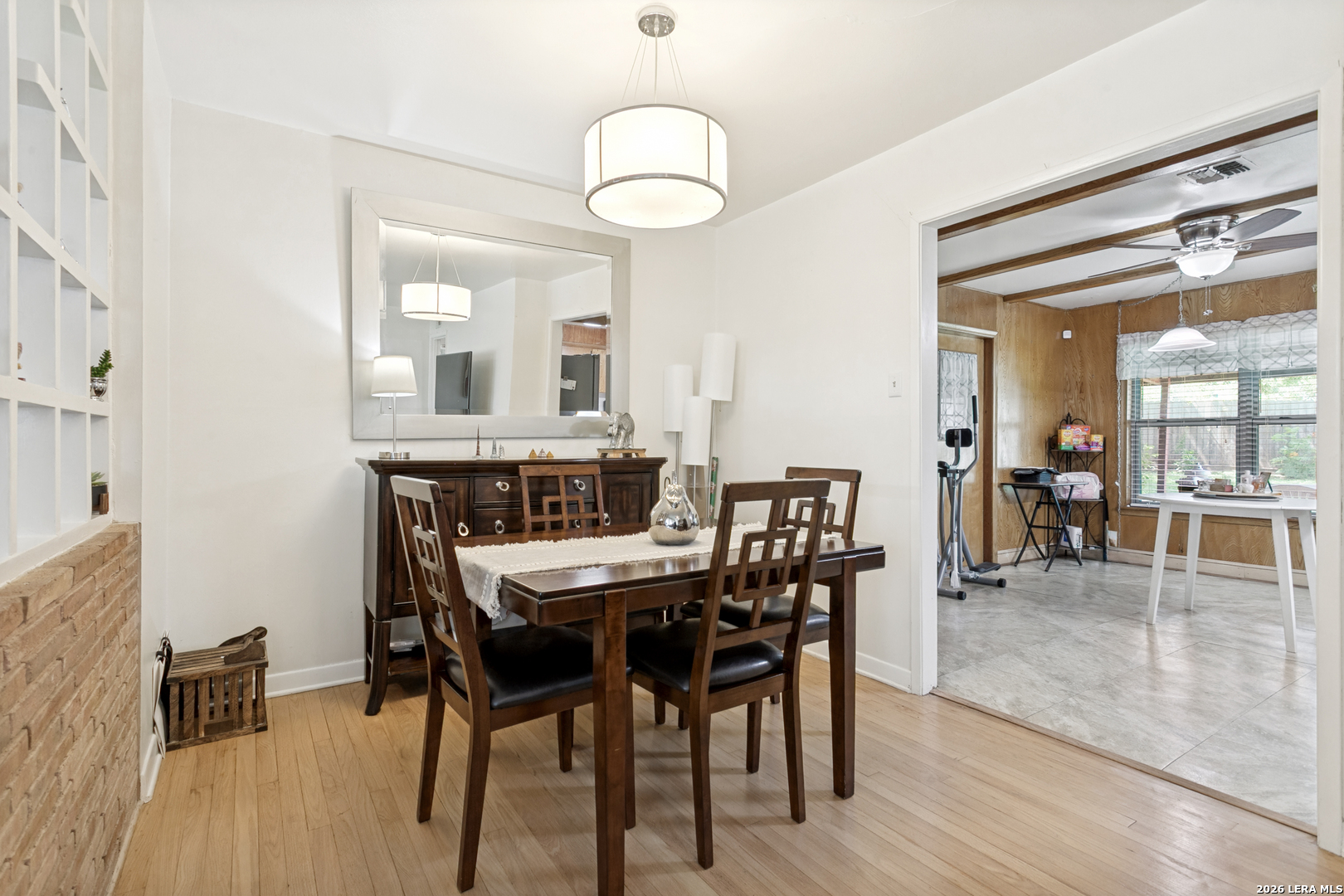 363 E Rampart