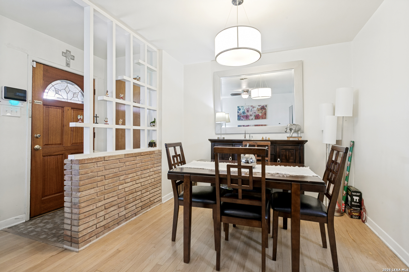 363 E Rampart