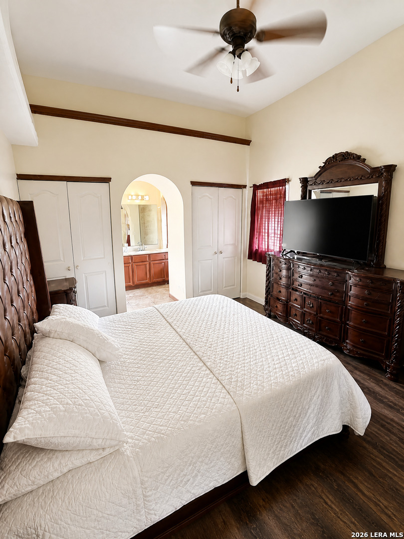4756 Beacham