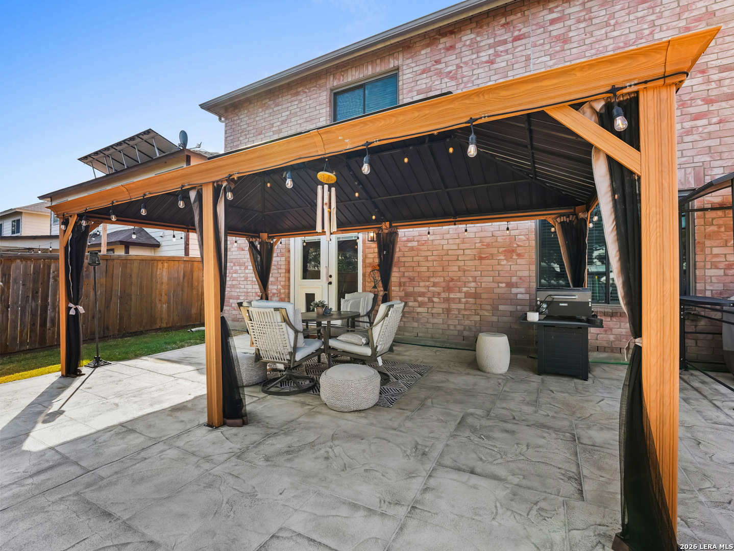 9023 Camino Rey