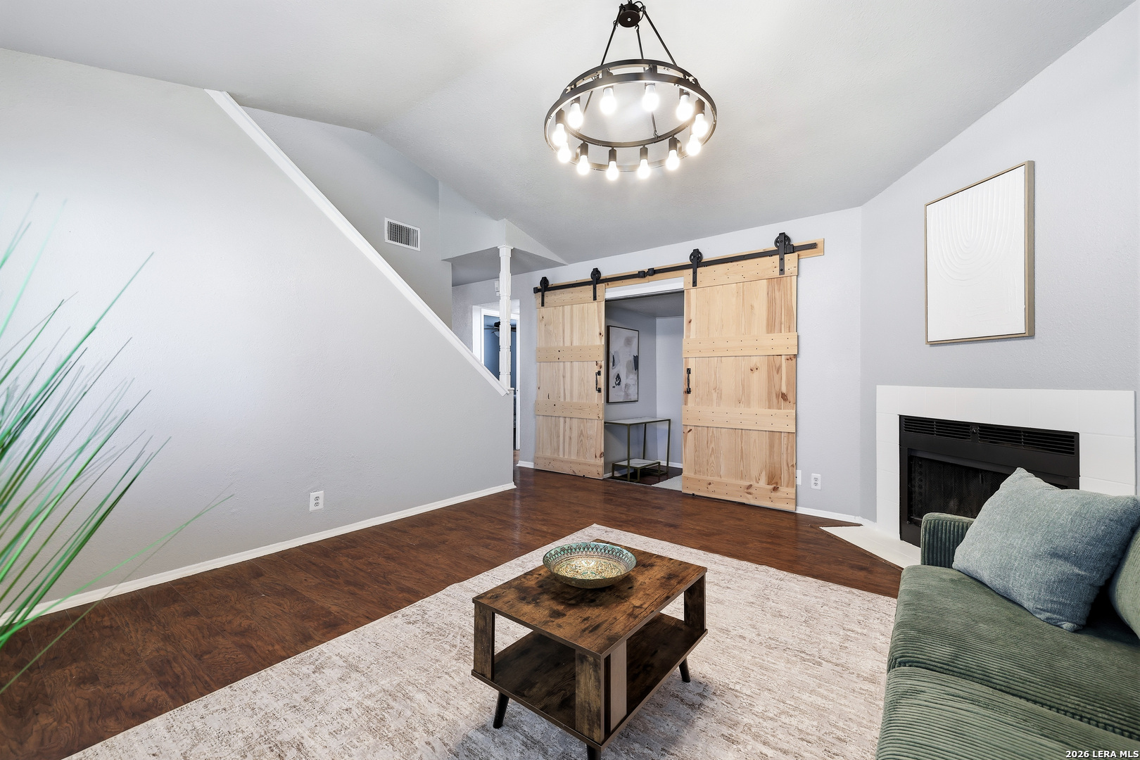9826 Valley Cabin