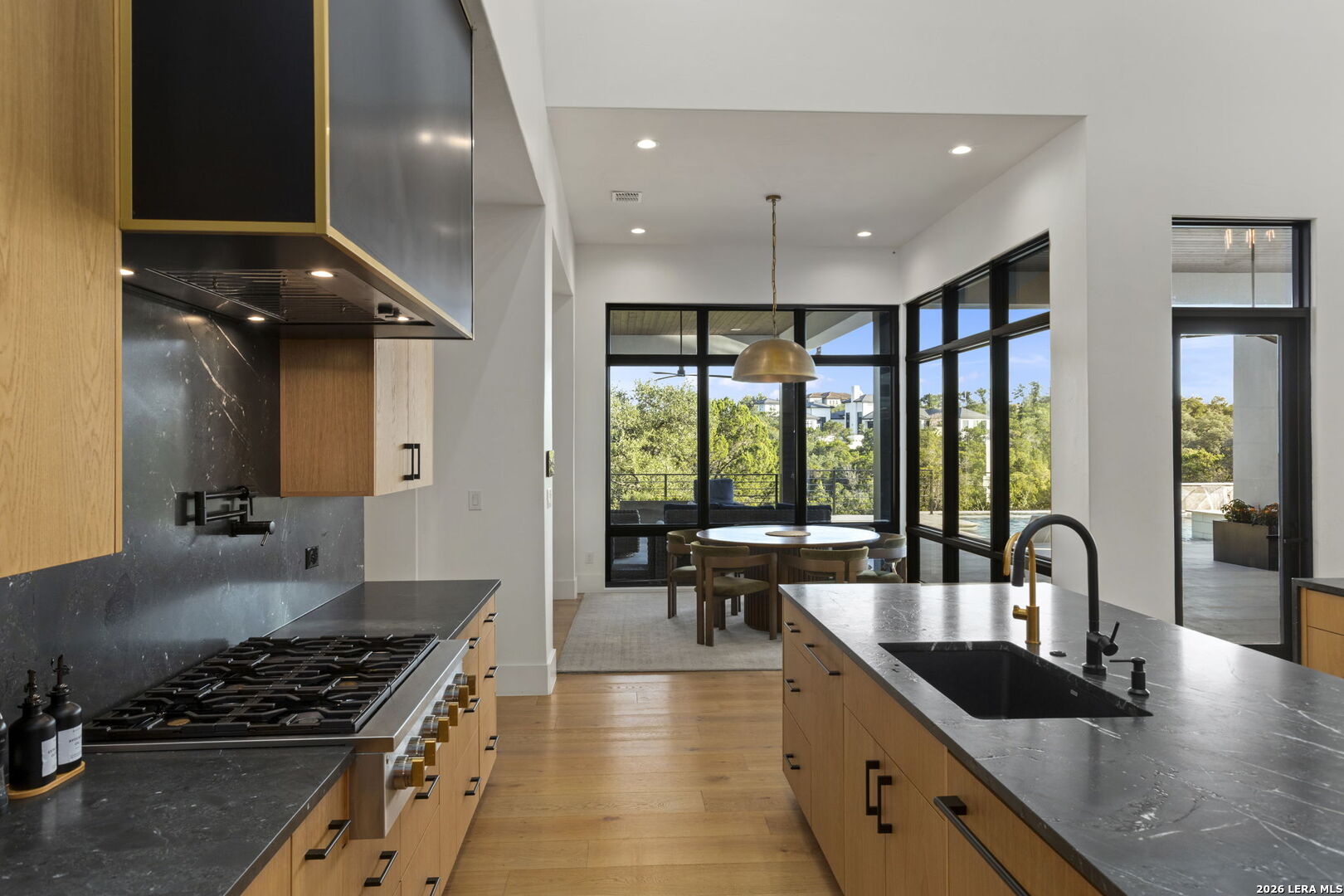 5934 Camino Alturas