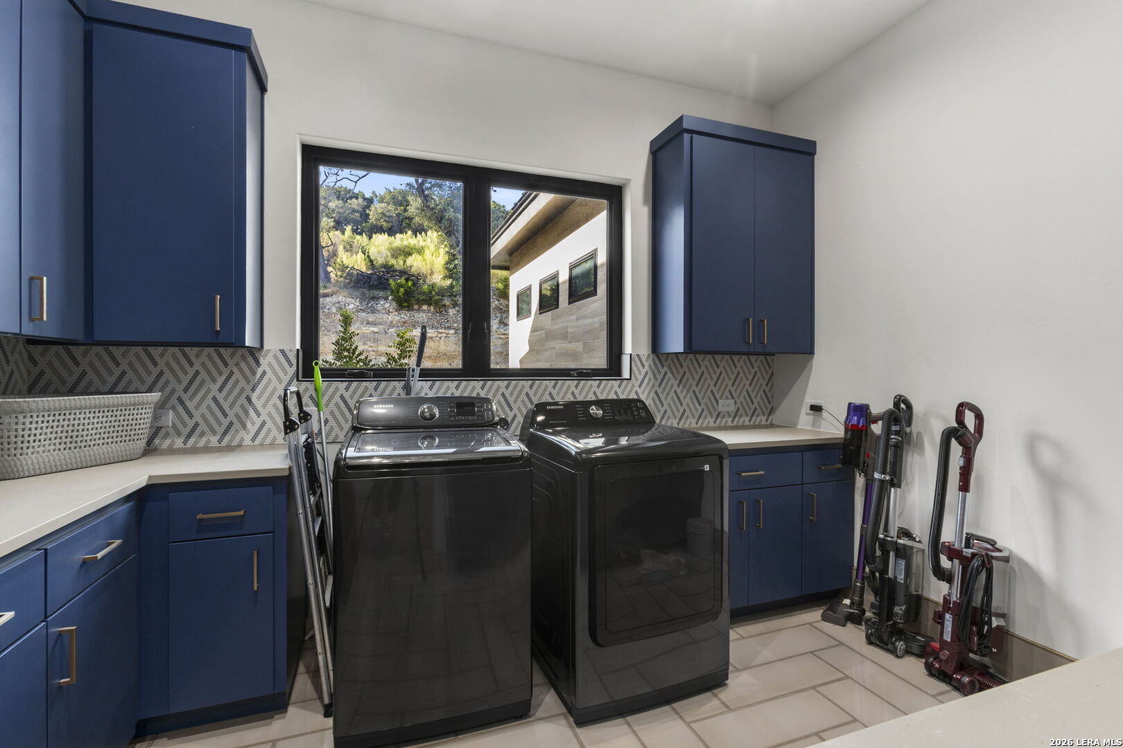 5934 Camino Alturas