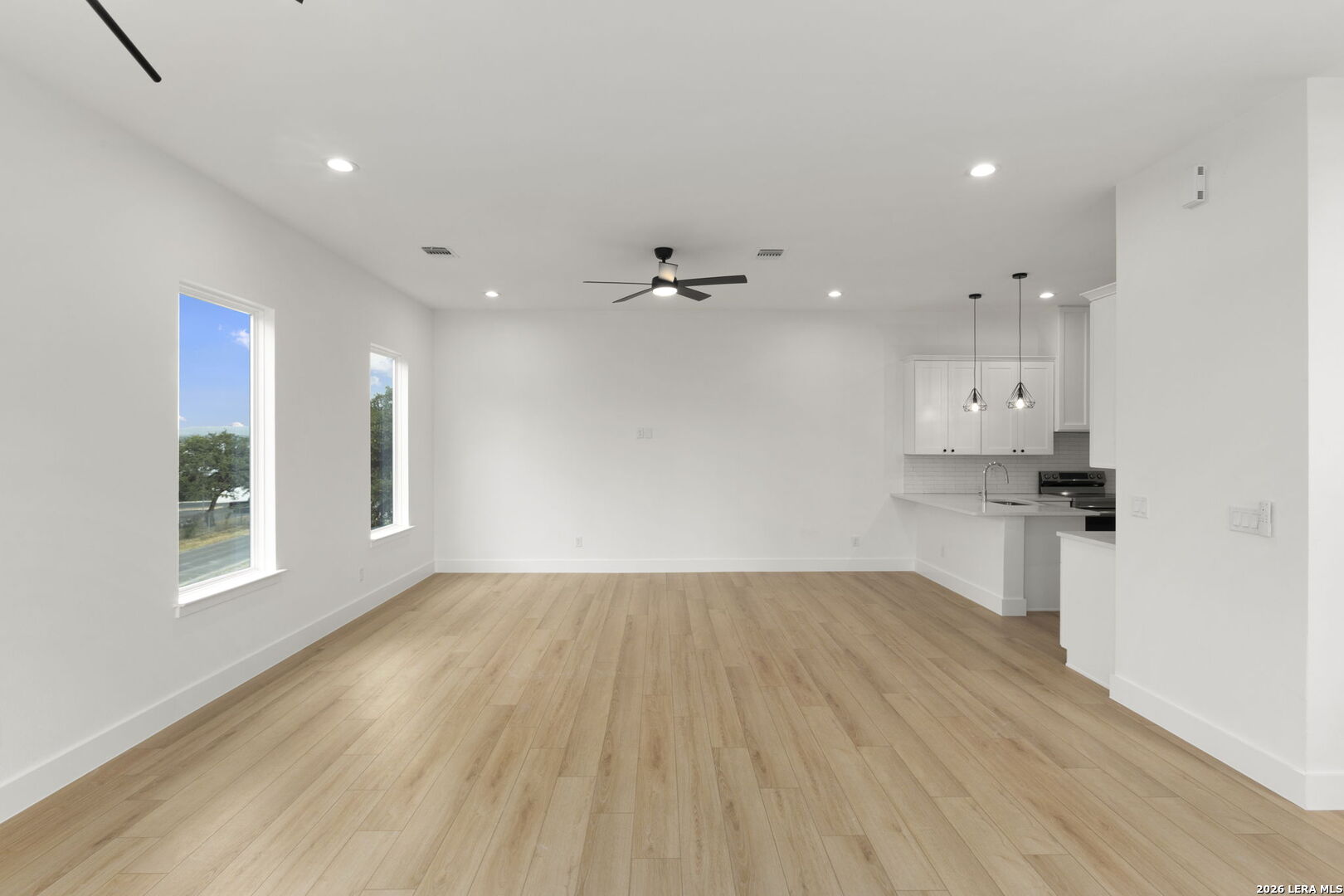 104 MAGNOLIA CIR