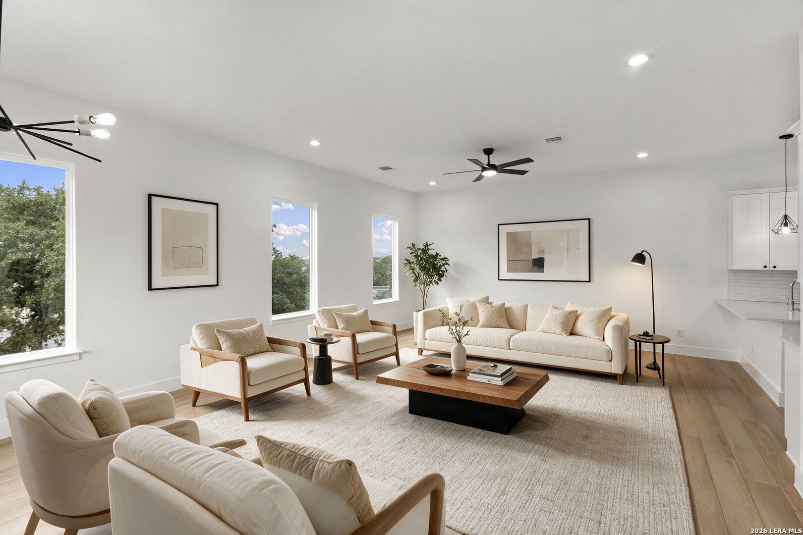 104 MAGNOLIA CIR