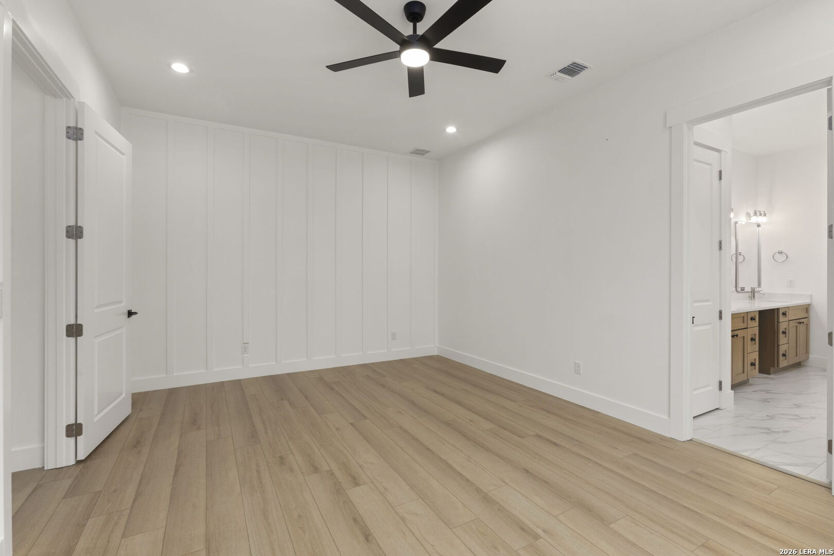 108 MAGNOLIA CIR