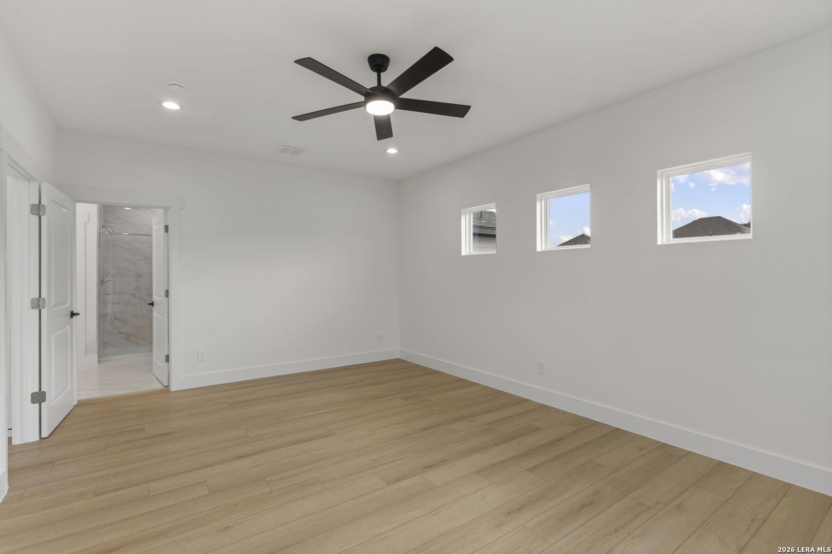108 MAGNOLIA CIR